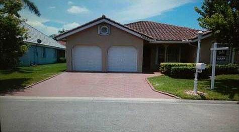 5th image of 10660 NW 16th Ct