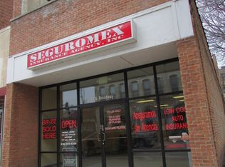 31 S Broadway, Aurora, IL 60505