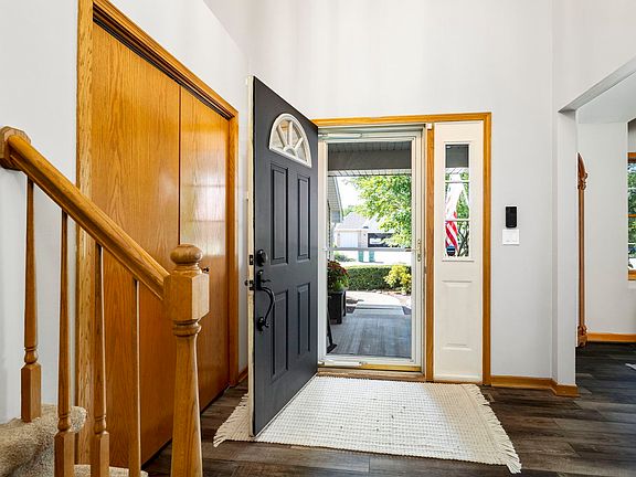 4th image of 1209 Wales Ct
