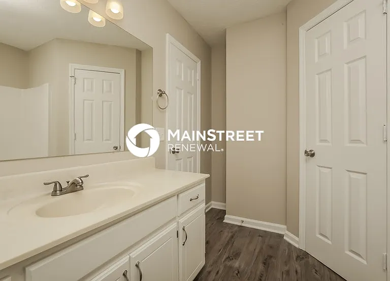 2319 Centertree Dr — Photo 15
