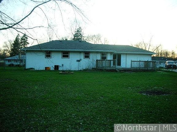 4th image of 5912 Admiral Lane N
