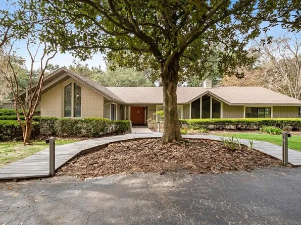 2620 NW 27th Ter, Gainesville, FL 32605