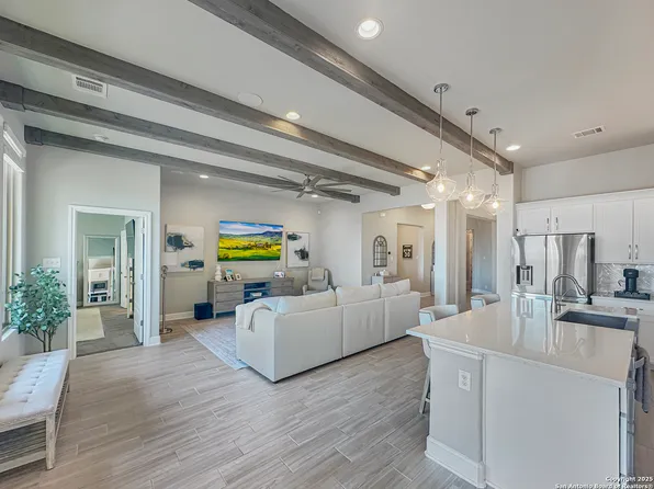 27830 Spanish Peaks, Boerne, TX 78015