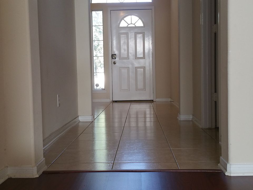 2nd image of 2919 Intrepid Elm St