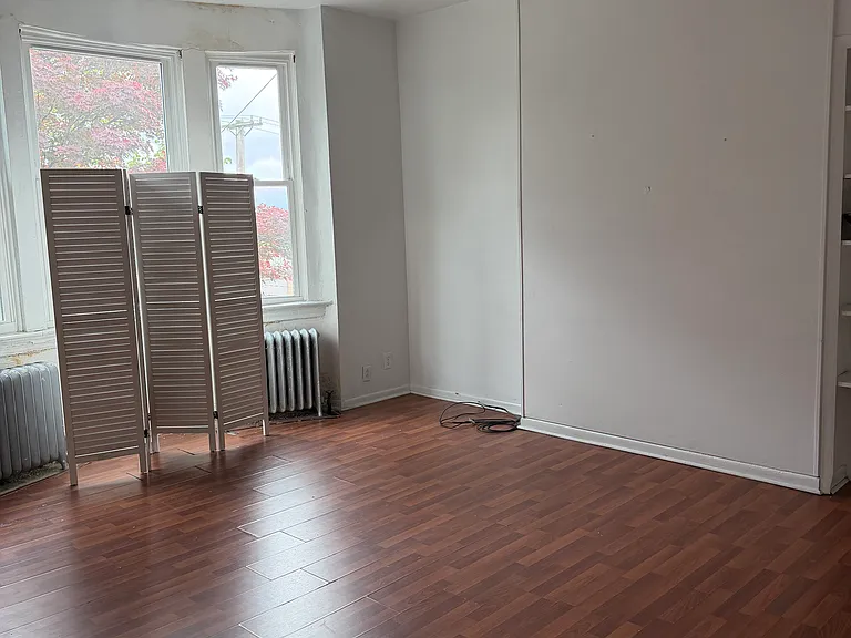 1654 Denniston St — Photo 11
