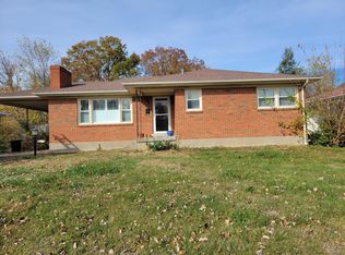 2219 Liverpool Ln, Louisville, KY 40218
