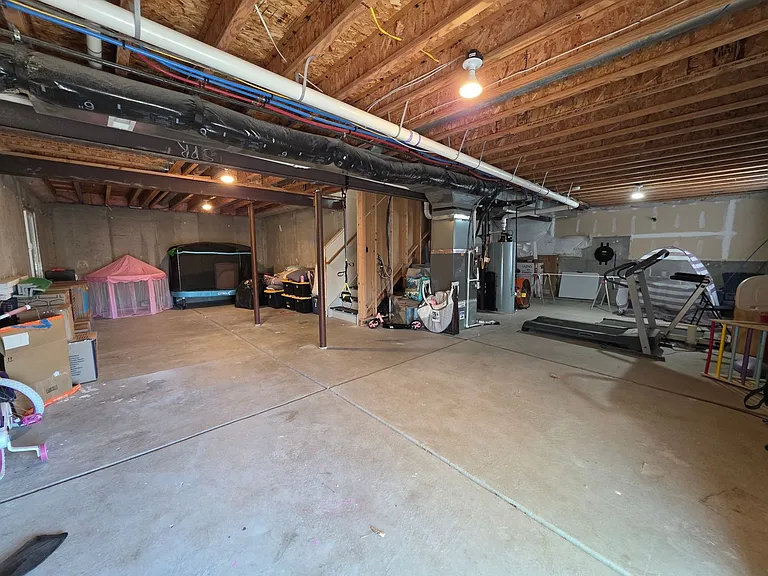 8807 Silver Glen Dr — Photo 19