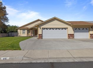 48 Rio Senda St, Umatilla, OR 97882