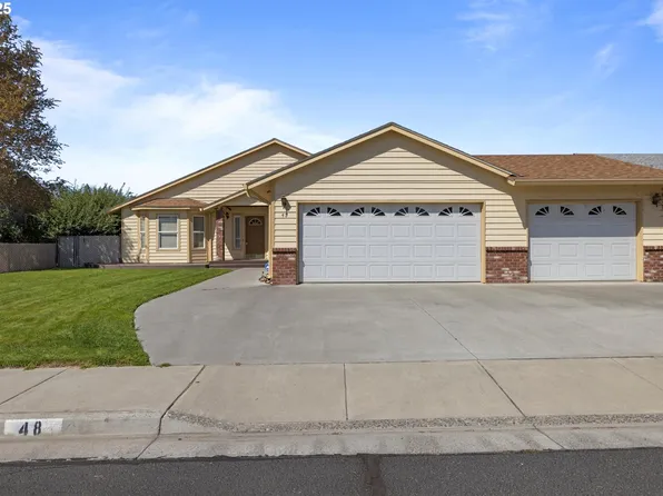48 Rio Senda St, Umatilla, OR 97882