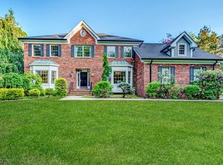 130 Linden Dr, Basking Ridge, NJ 07920