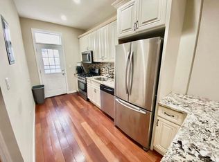 2832 35th St #1, Astoria, NY 11103