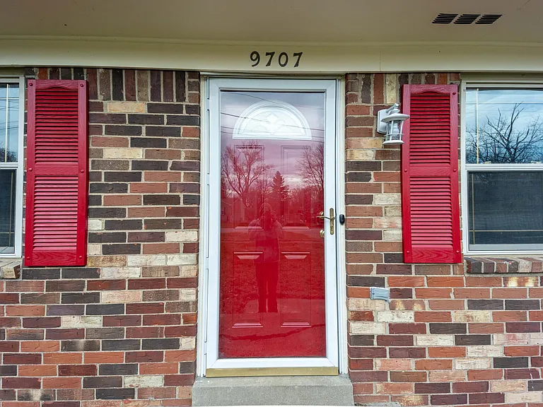 9707 Willowwood Way — Photo 4