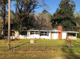 3120 Pate Pond Rd, Caryville, FL 32427