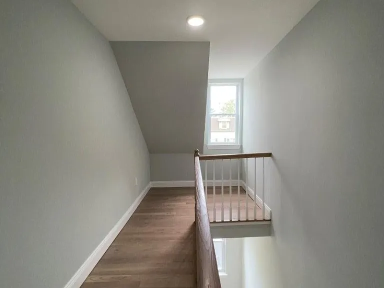 562 Madison Ave #2 — Photo 8