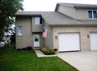 411A Elm St, Yorkville, IL 60560