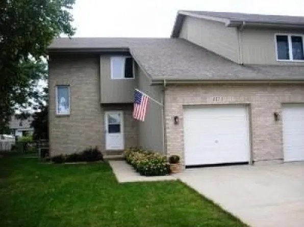 411A Elm St, Yorkville, IL 60560