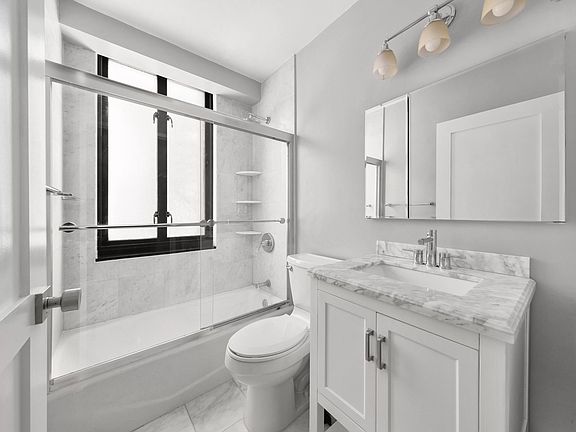 5th image of 407 Park Ave S APT 12E