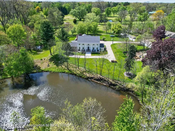 125 W Riverside St, Williamston, MI 48895