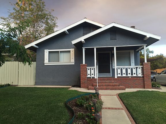 2nd image of 1120 N Catalina Ave