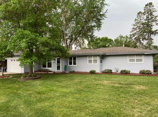 1622 Elm St, Albert Lea, MN 56007