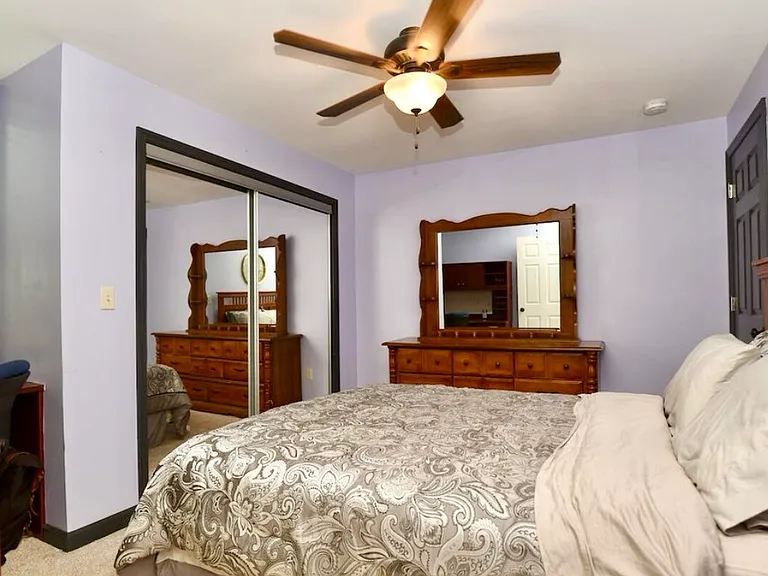 127 Beekman St #1 — Photo 10