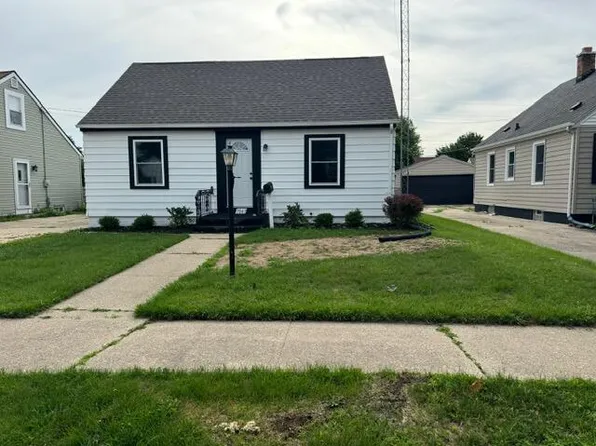 7847 21st AVENUE, Kenosha, WI 53143