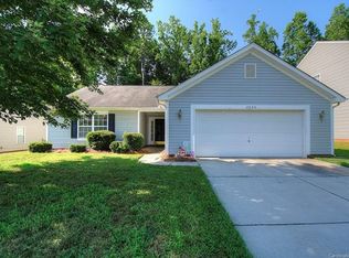 2028 Pheasant Glen Rd, Charlotte, NC 28214