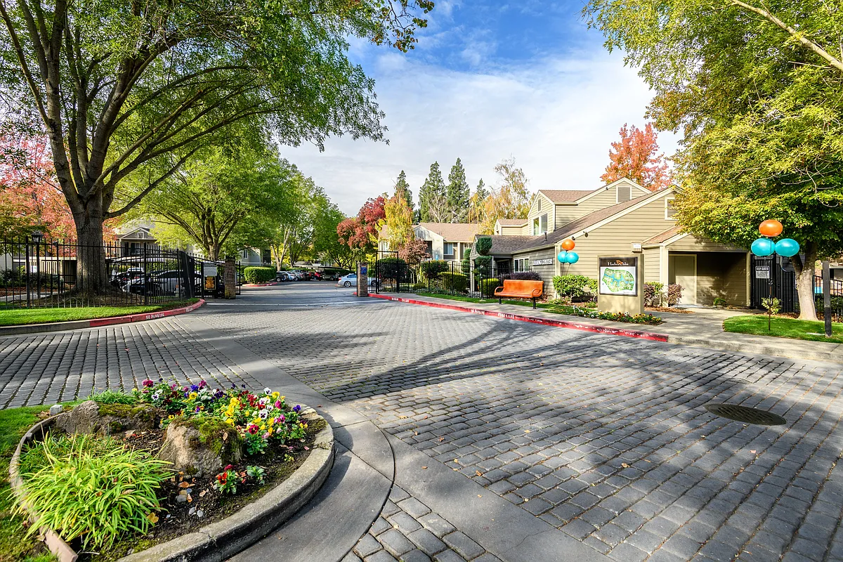 Gated Community - Harbor Oaks Apartments