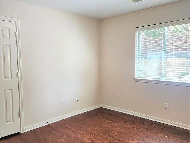 3614 Double Lake Dr — Photo 14