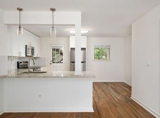 711 Oakview Rd APT 10, Decatur, GA 30030