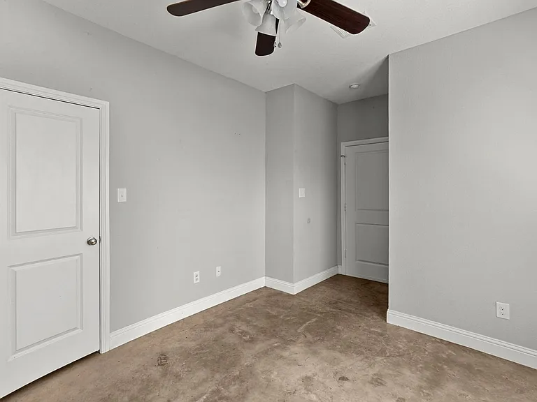 2806 Gordon Ave — Photo 27