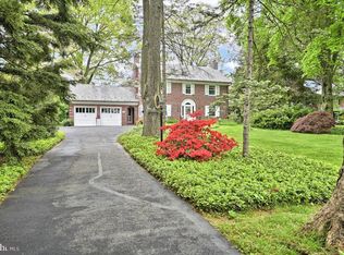 61 W Roseville Rd, Lancaster, PA 17601