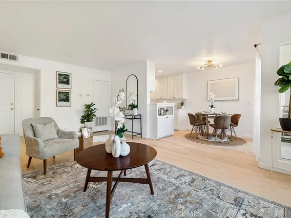 4140 Warner Blvd APT 106, Burbank, CA 91505
