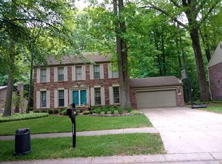 18410 Mayfield St, Livonia, MI 48152