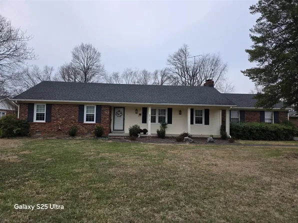 2713 Garrett Dr, Bowling Green, KY 42104