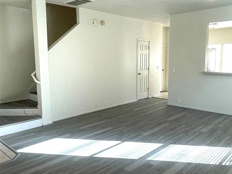 23623 Twisting Falls Dr — Photo 11