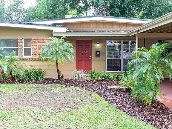 3rd image of 1007 Dunraven Dr