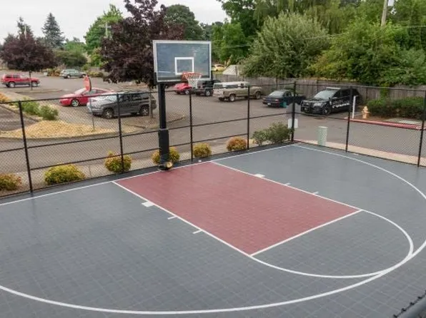 Parkside Apartments