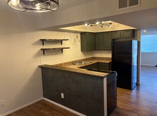 501 Simpier Ln SW APT A, Albuquerque, NM 87102