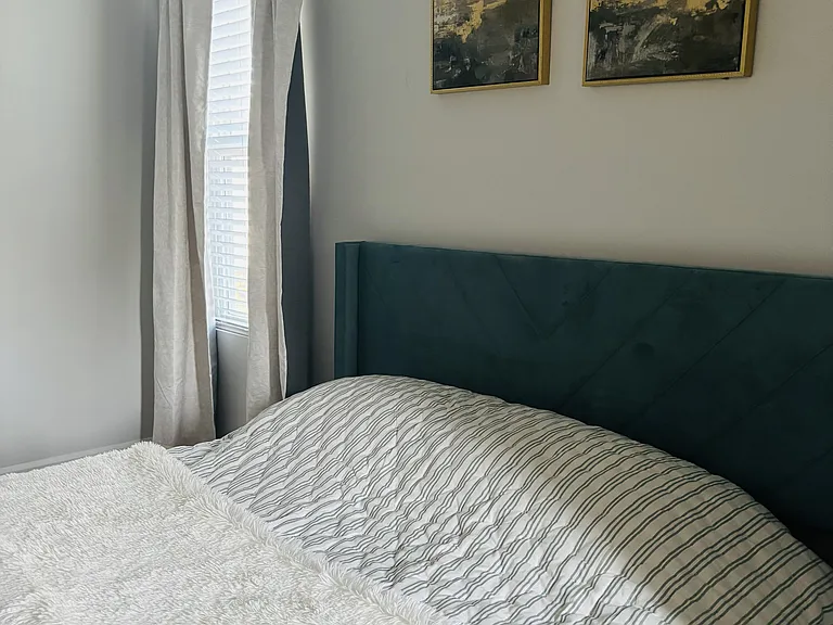 Sloan Dr — Photo 14