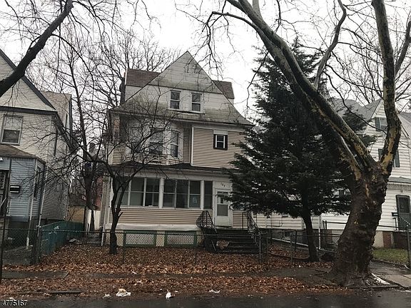 2nd image of 157 Greenwood Ave