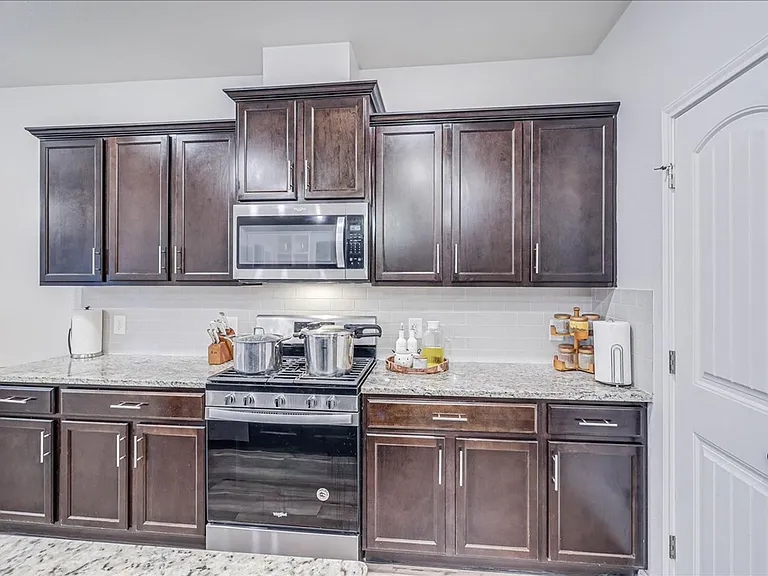 7938 Fort Griffen Dr — Photo 18