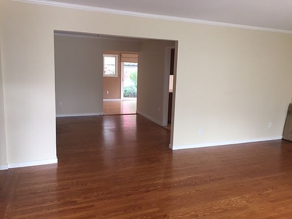 living roo/ dinning room