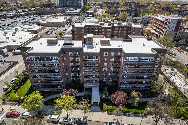 Sold by Lovett Realty, Inc. | media 38