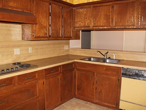 3rd image of 3206 Cascade Creek Dr