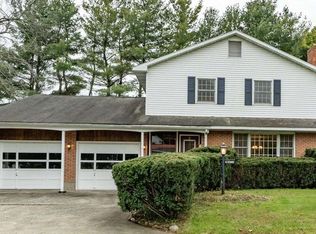 5 Upland Rd, Albany, NY 12204