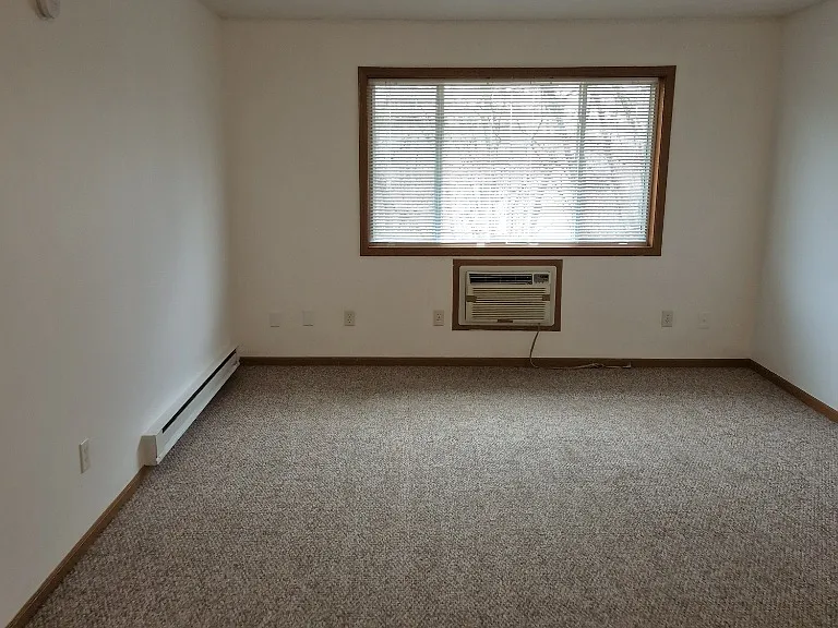 500 Grote St #7 — Photo 2