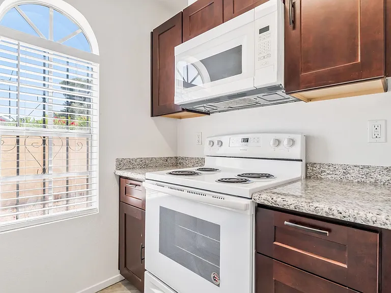 3683 Lucido Dr #24 — Photo 12