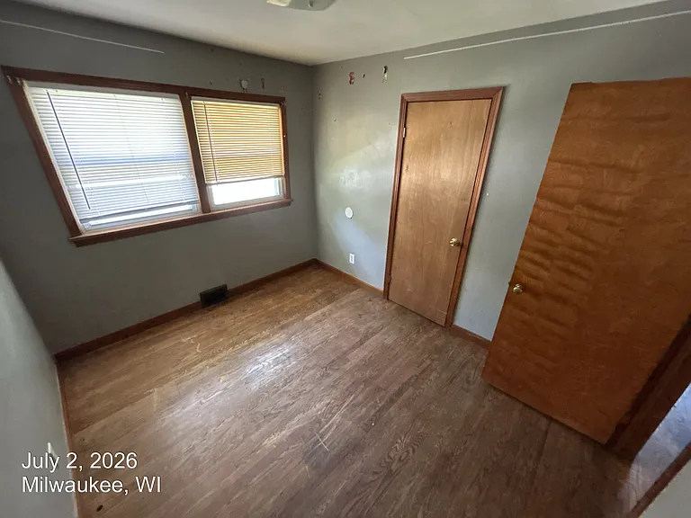 4468 N 65th St — Photo 5