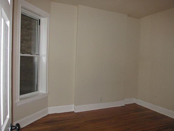 4th image of 6615 S Greenwood Ave APT 1
